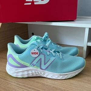 New Balance Kids Fresh Foam Arishi v4 Size 6 Wide